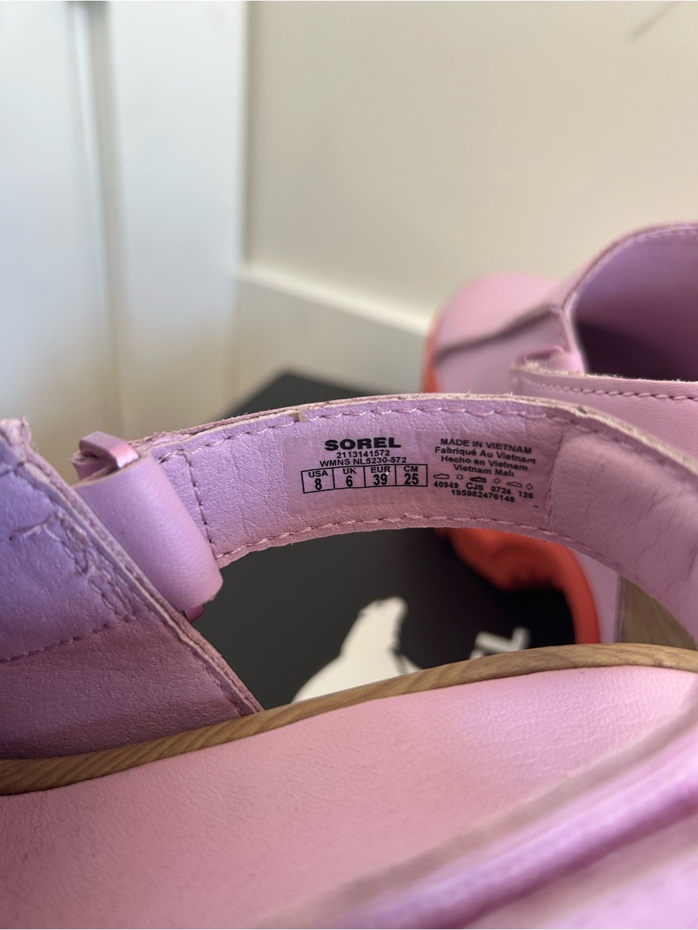 Sorel Roam’n RBR Clog | Size 8 | Lavender & Coral | Gently Used - Picture 8 of 11